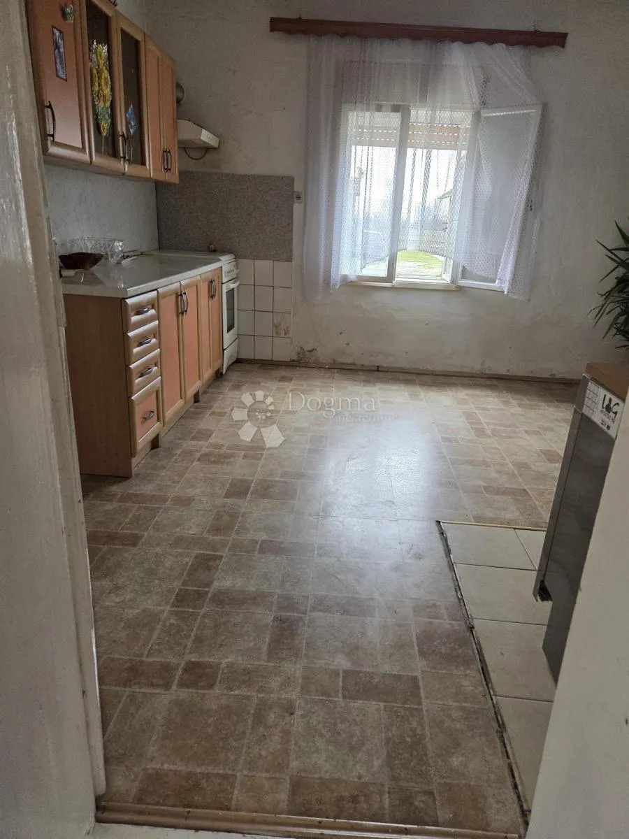 stara slavonska kuća s karakterom – puna opeka, retkovci - slika 6