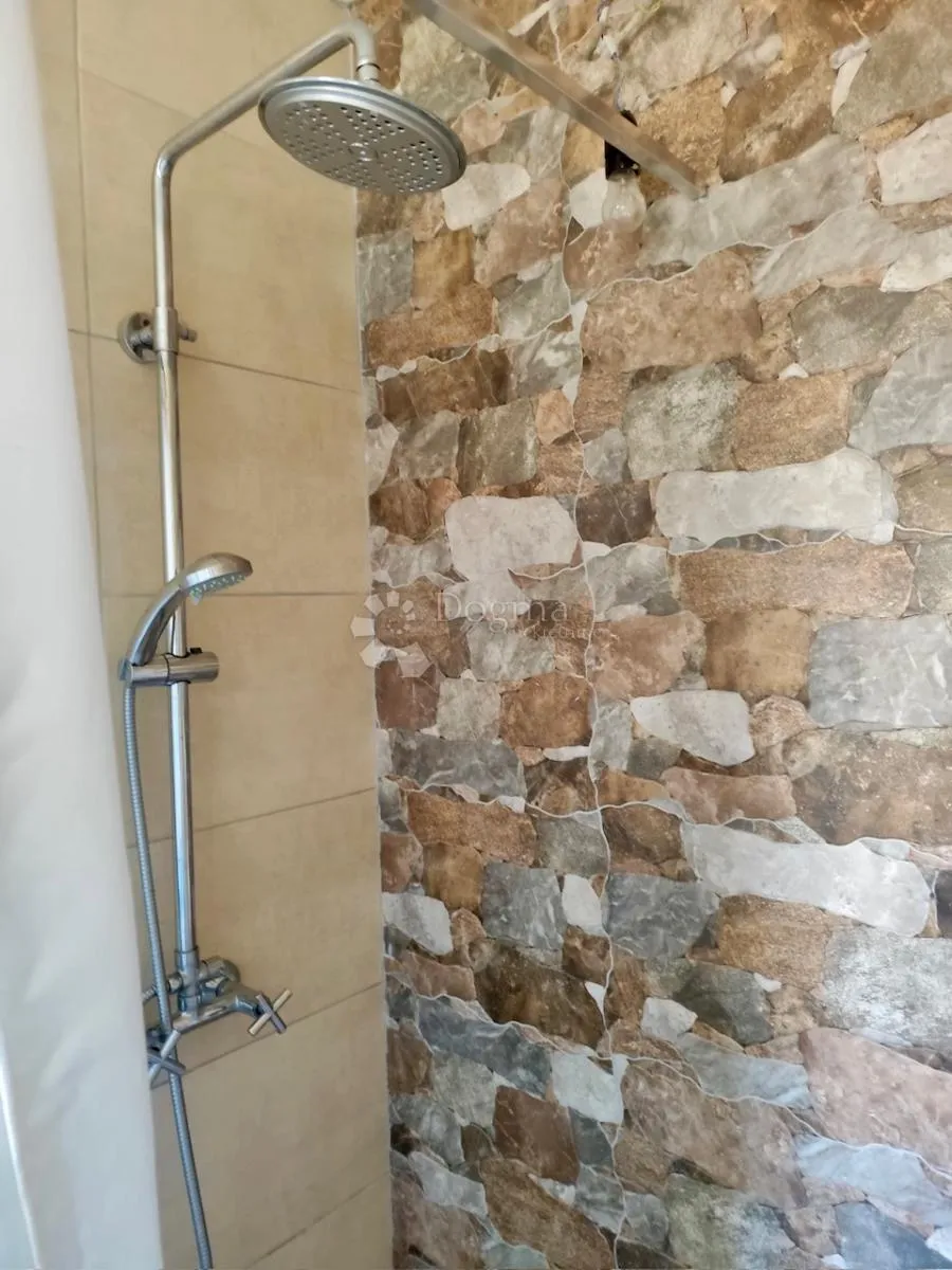 risika - kuća s okućnicom - slika 7