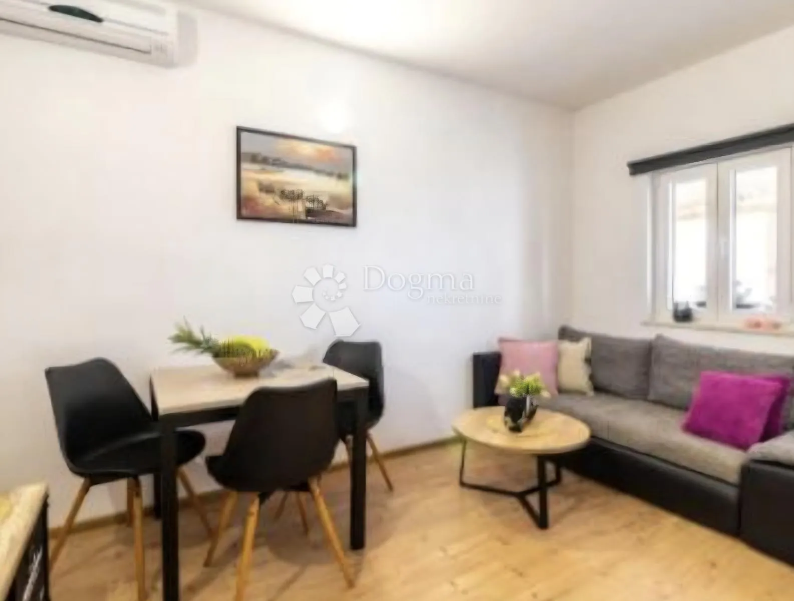 dvosoban stan s dodatnim apartmanom, dugi rat - slika 11