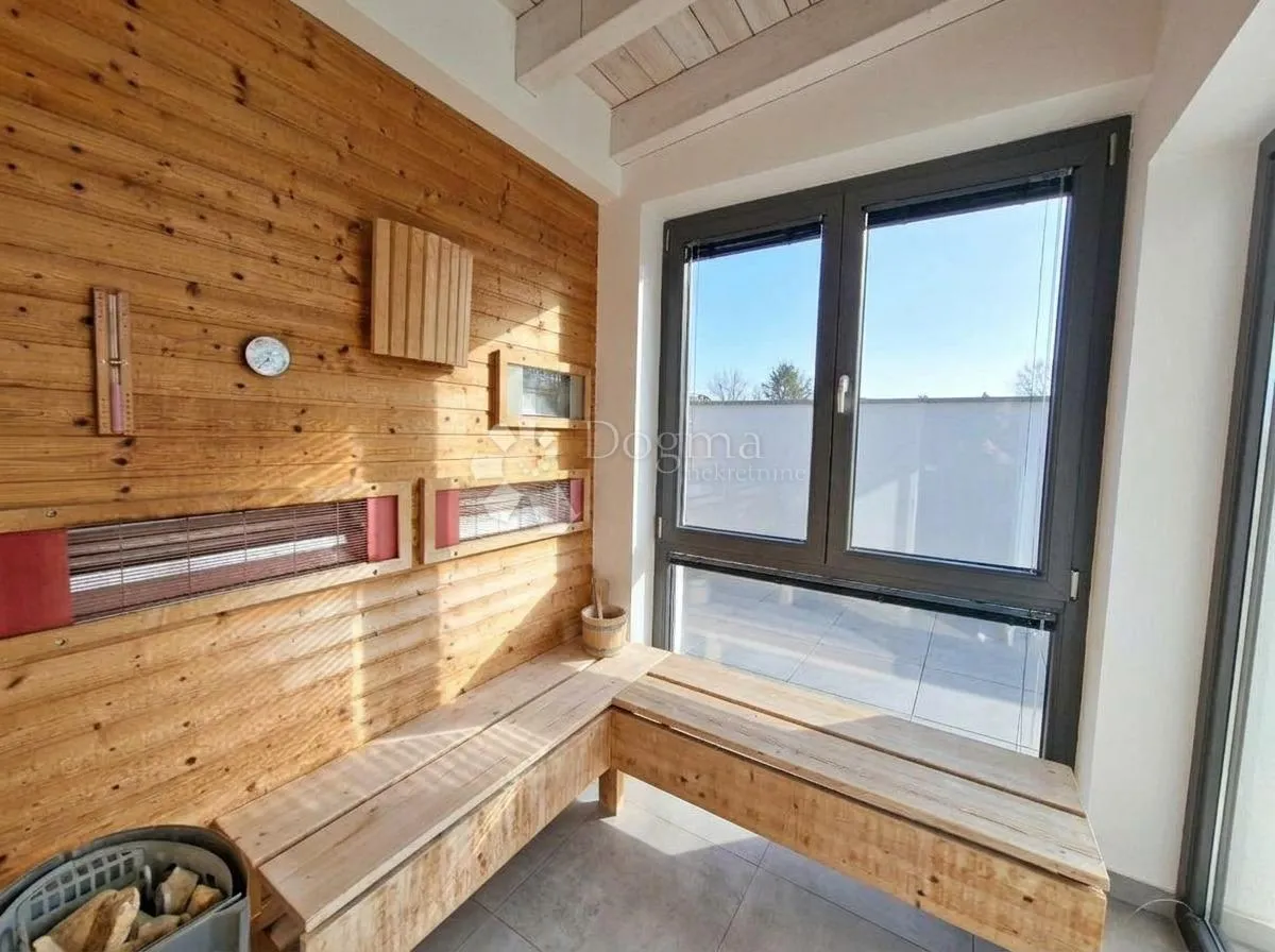 vila s bazenom i wellnessom u medulinu (pomer) - istra - slika 11