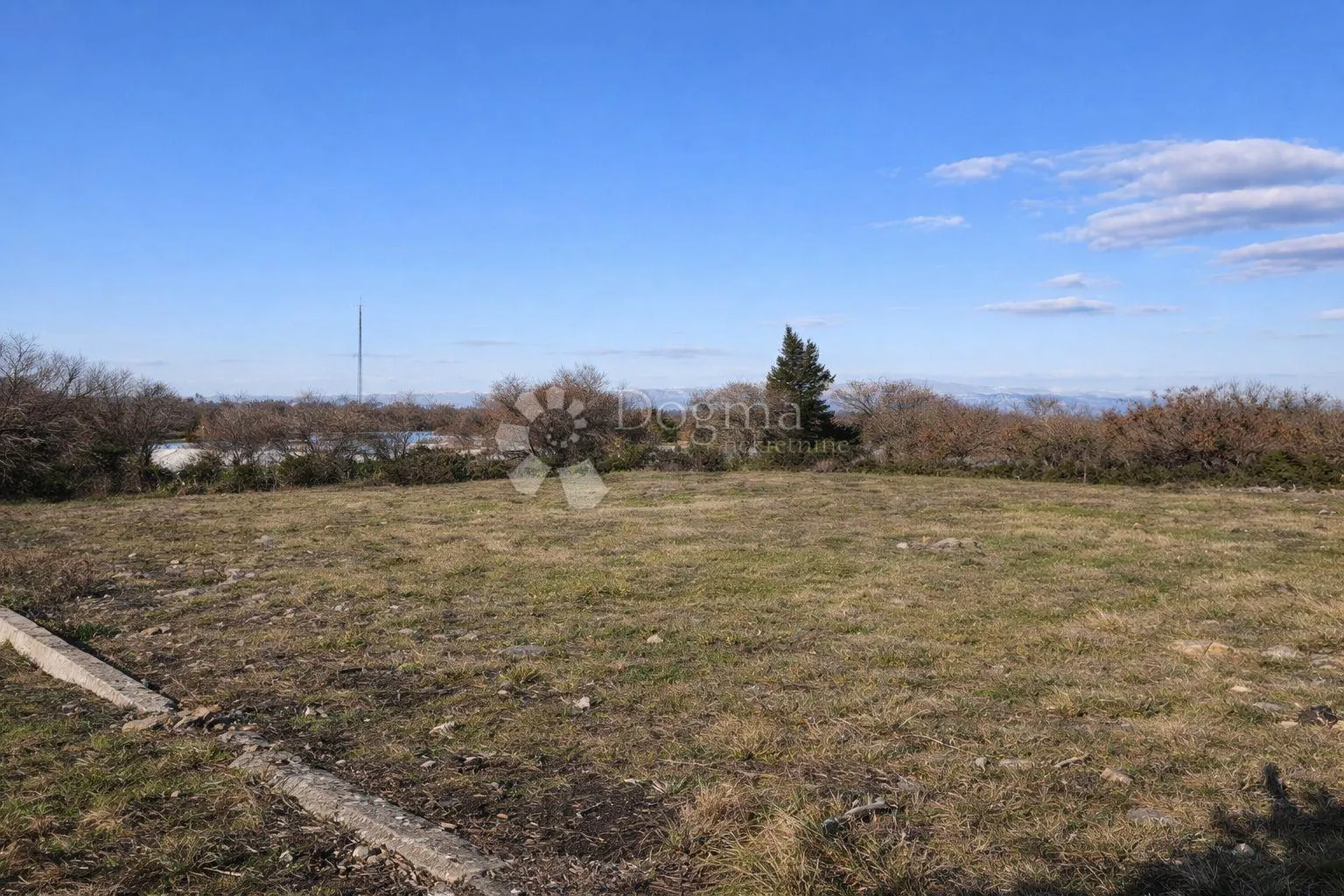 Debeljak (Sukošan) - Građevinsko zemljište 1077m2 - Debeljak, Sukošan