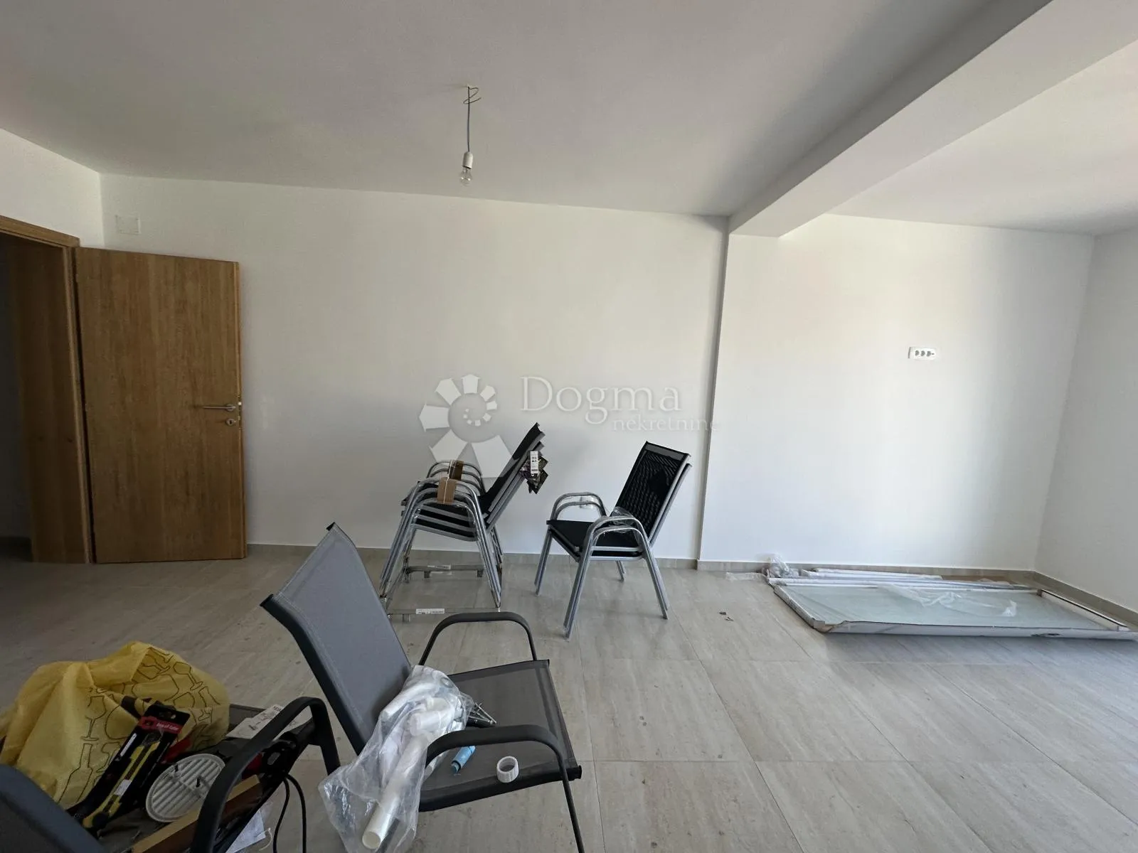 crikvenica dva apartmana 150m2 prilika!! - slika 4