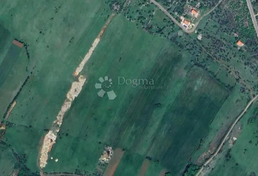 poljoprivredno zemljište 7037m2, dragišići – investicija - slika 2