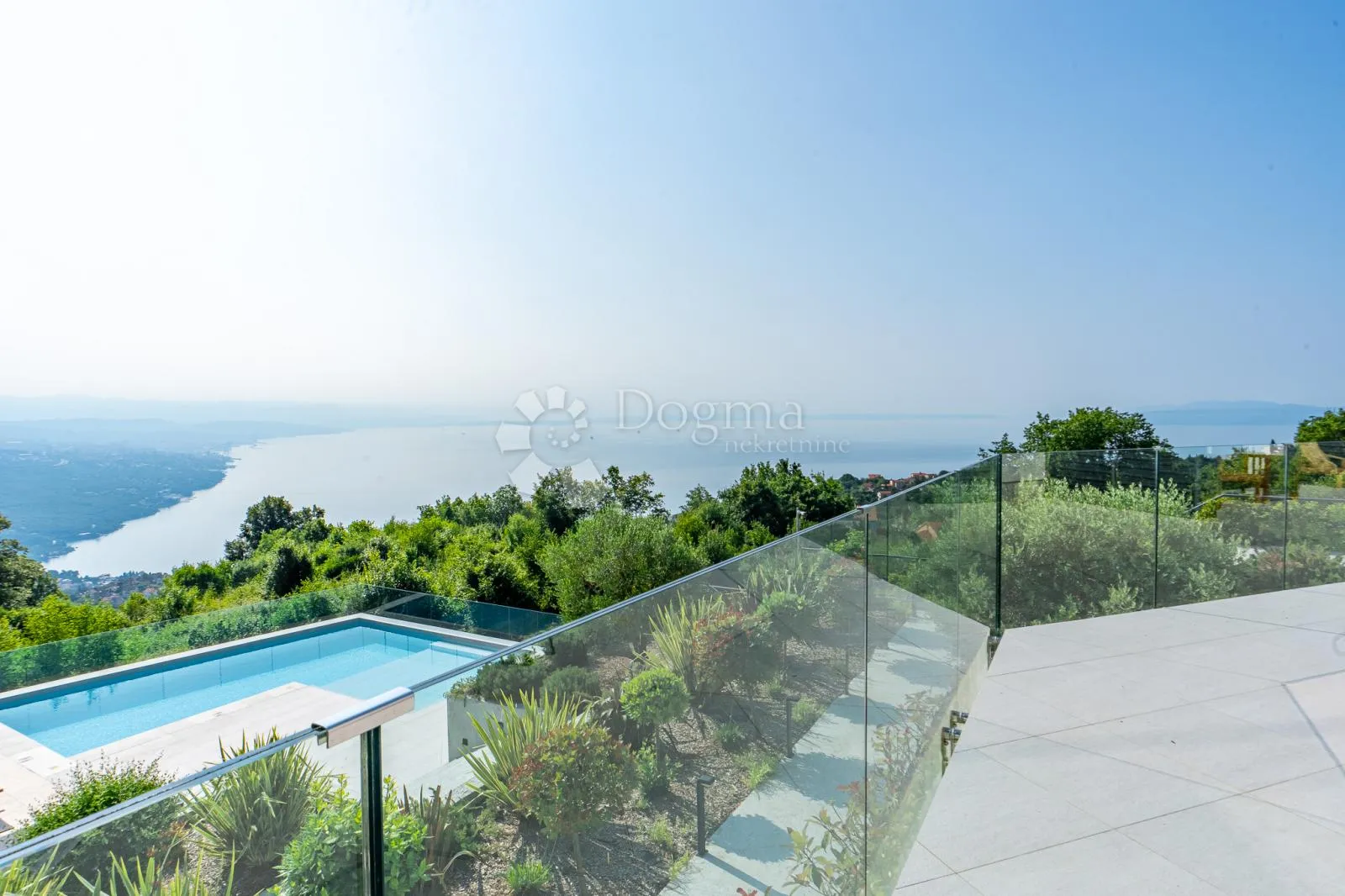 moderno opremljena ★★★★★ villa s bazenom i panoramskim pogledom na kvarner - slika 20