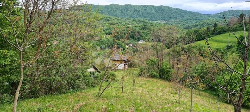 rude samobor gradjevinsko zemljište 784m2 - slika 3