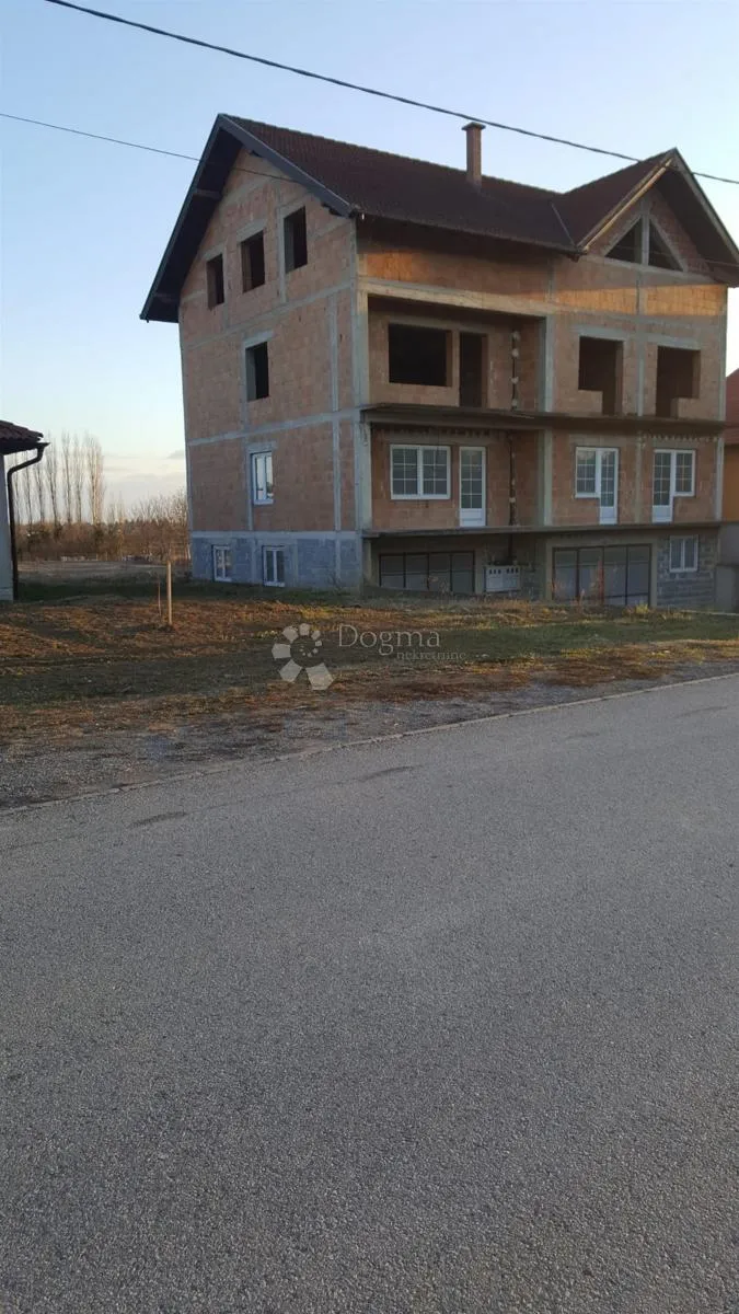 poslovno-stambeni kompleks uz autocestu a3 - slika 10
