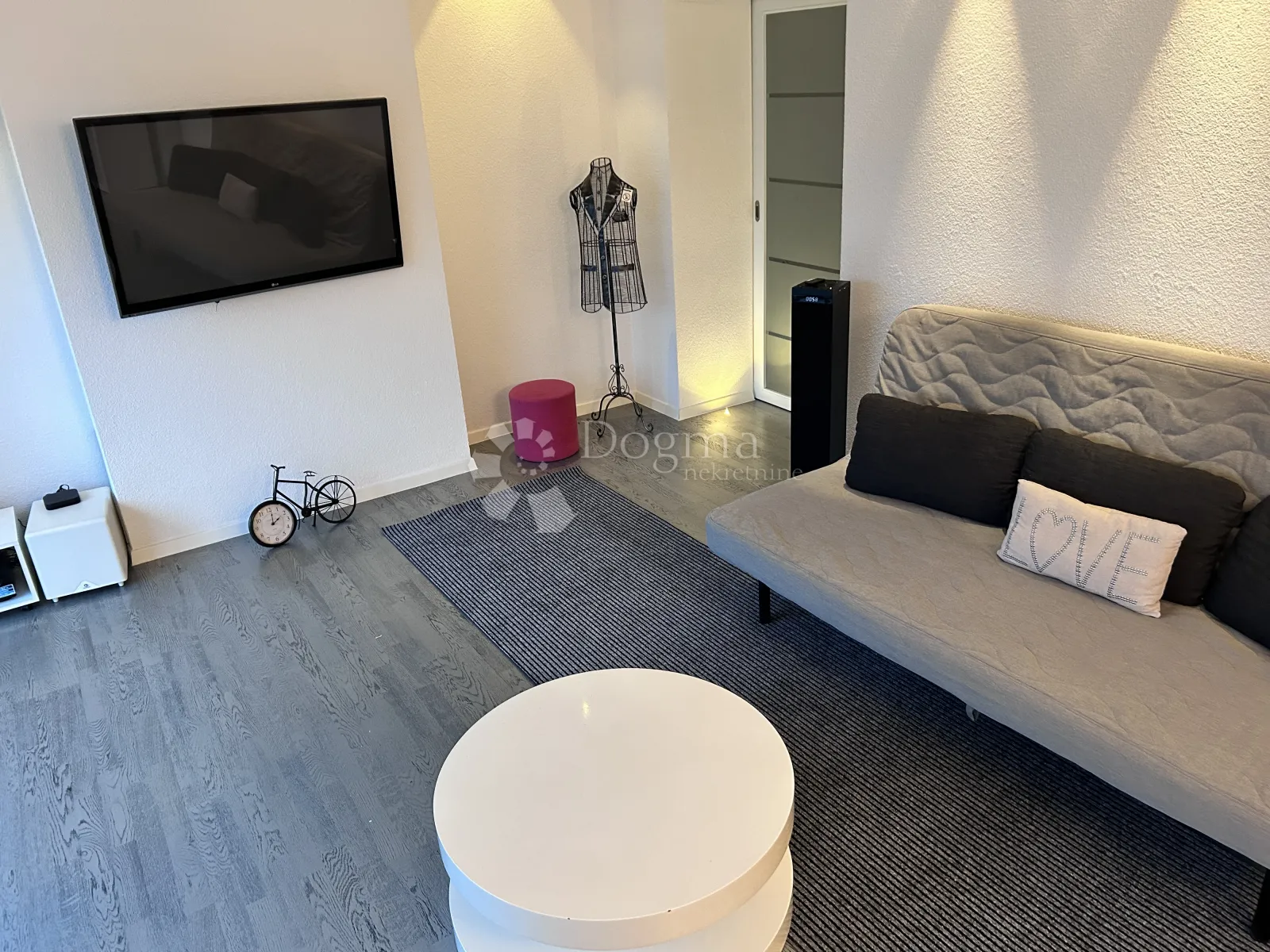 najam stana centar, 66,83m2, 2s, 4.kat - slika 3