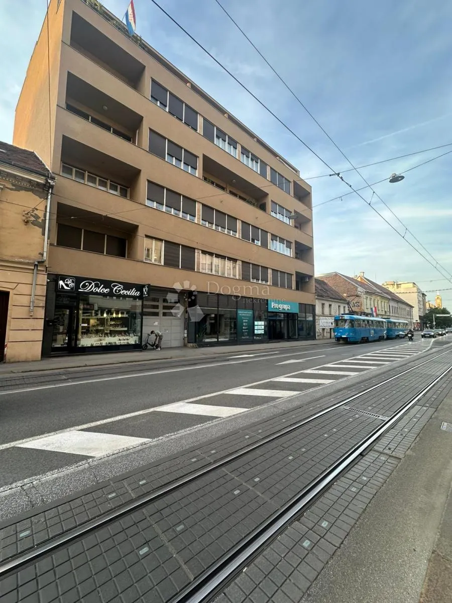 prodaje se poslovni prostor 68,45 m2 u srcu grada, strogi centar - slika 3