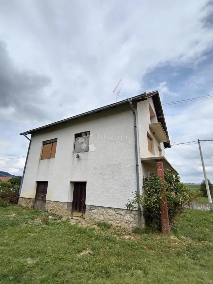 kuća za adaptaciju u gornjem fodrovcu–katnica+gospodarski objekti - slika 5