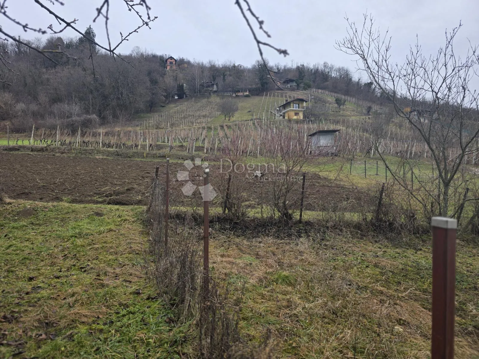 kuća za adaptaciju nadomak centra krapine – izvrsna lokacija - slika 19
