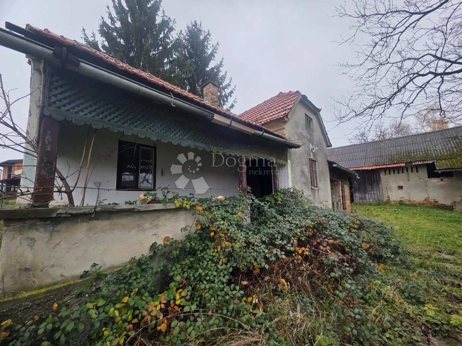 kuća za rušenje na parceli 810 m² – odlična prilika - slika 2
