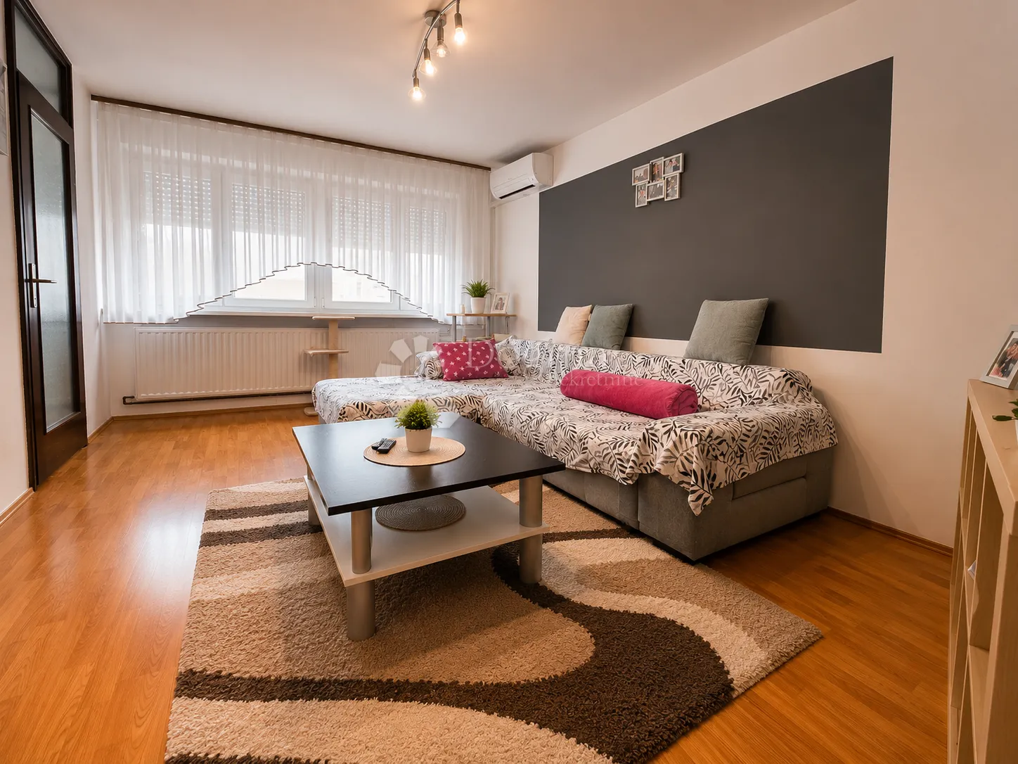 stan, karlovac, prodaja, nkp 72,24 m2, grabrik - uređen i useljiv - slika 3
