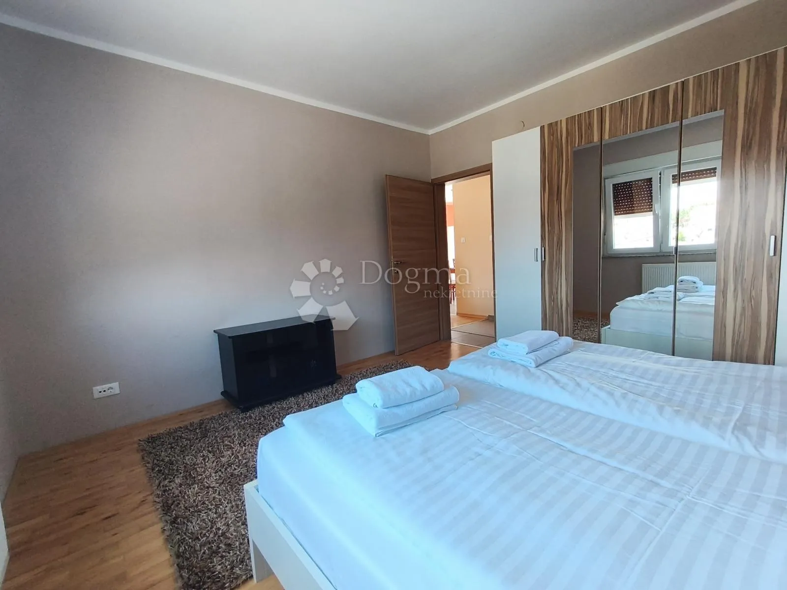 zamet, 2s+db, parking, najam - slika 15
