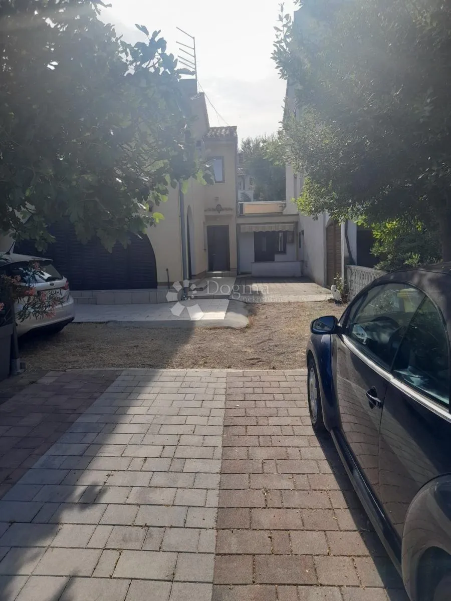 punat - idealan stan na odličnoj lokaciji - slika 14