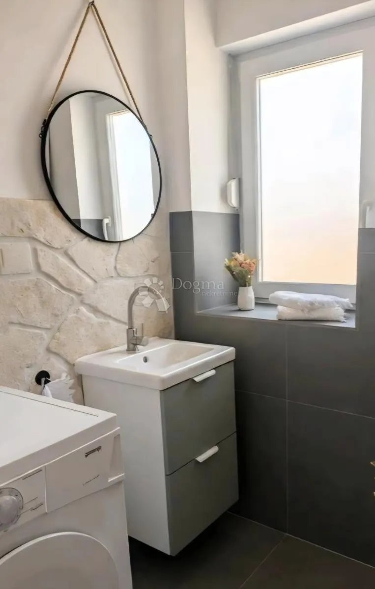 trosobni apartman na viru s1 - slika 11