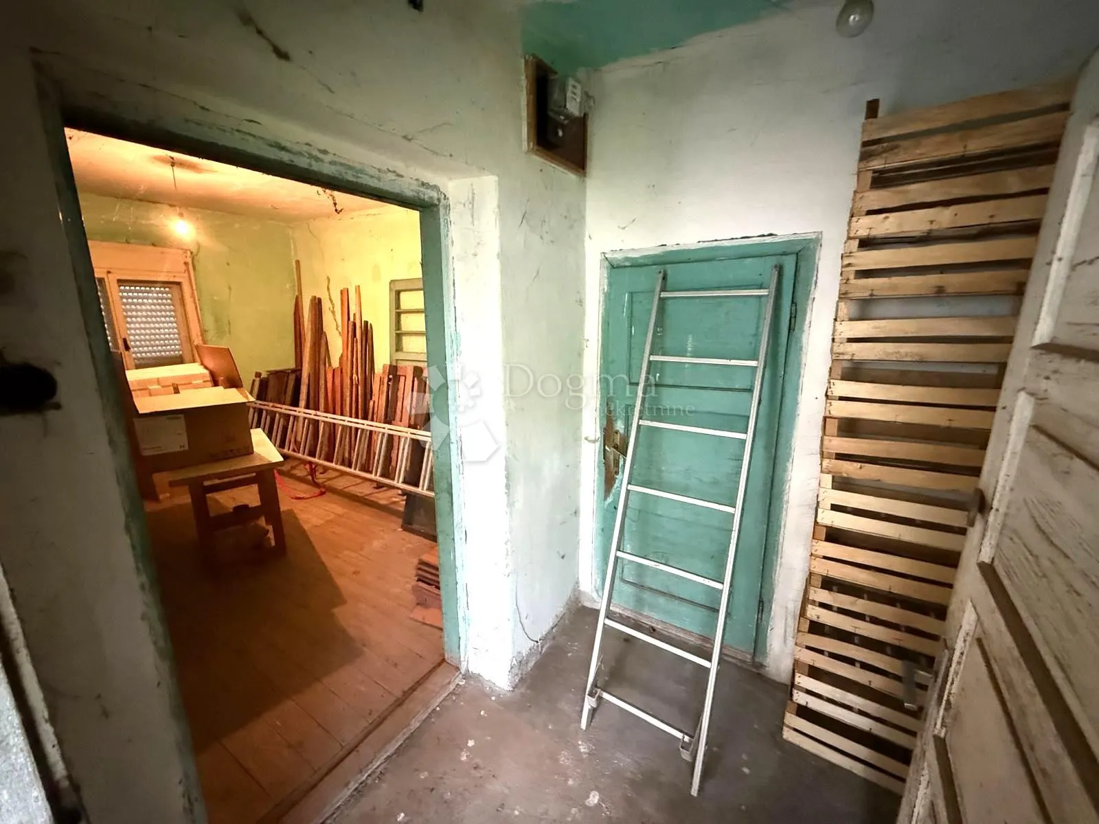 prodaje se kuća za rušenje - goričan - slika 5