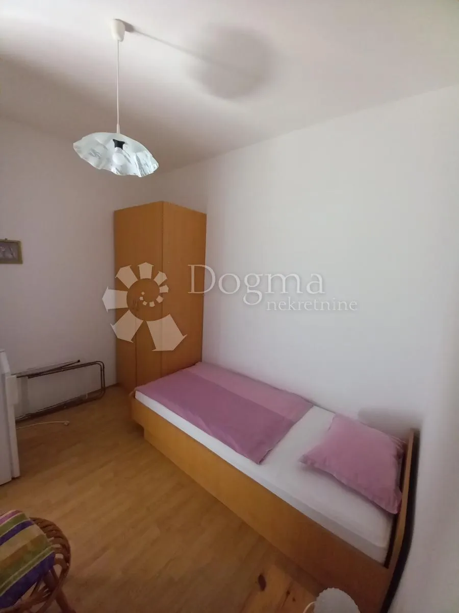 apartmanska kuća 120 metara od plaže - slika 18