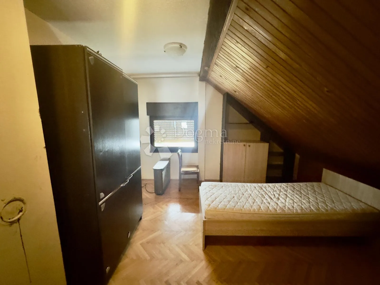 kuća s velikim zemljištem u lukavcu – investicijska prilika - slika 29