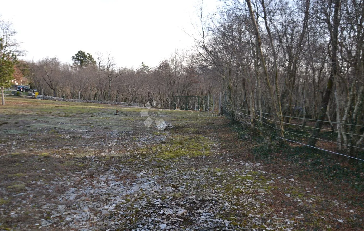 građevinsko zemljište na mirnoj lokaciji, labin - slika 5
