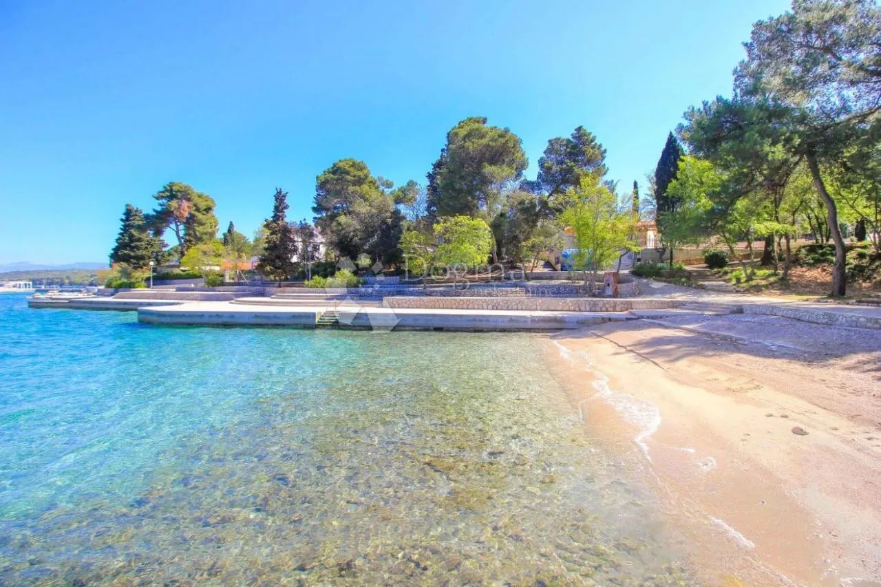 malinska, luksuzna kuća 240 m2 sa bazenom, prodaja - slika 9