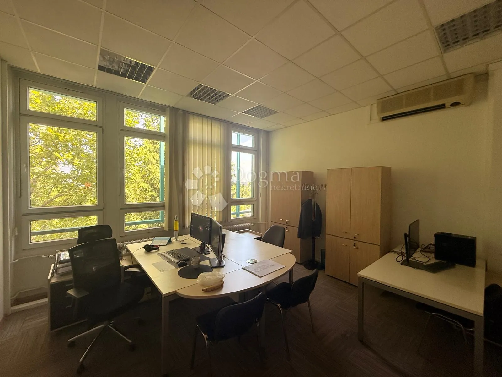 folnegovićevo naselje, zakup uredskog prostora 652 m2 - slika 2