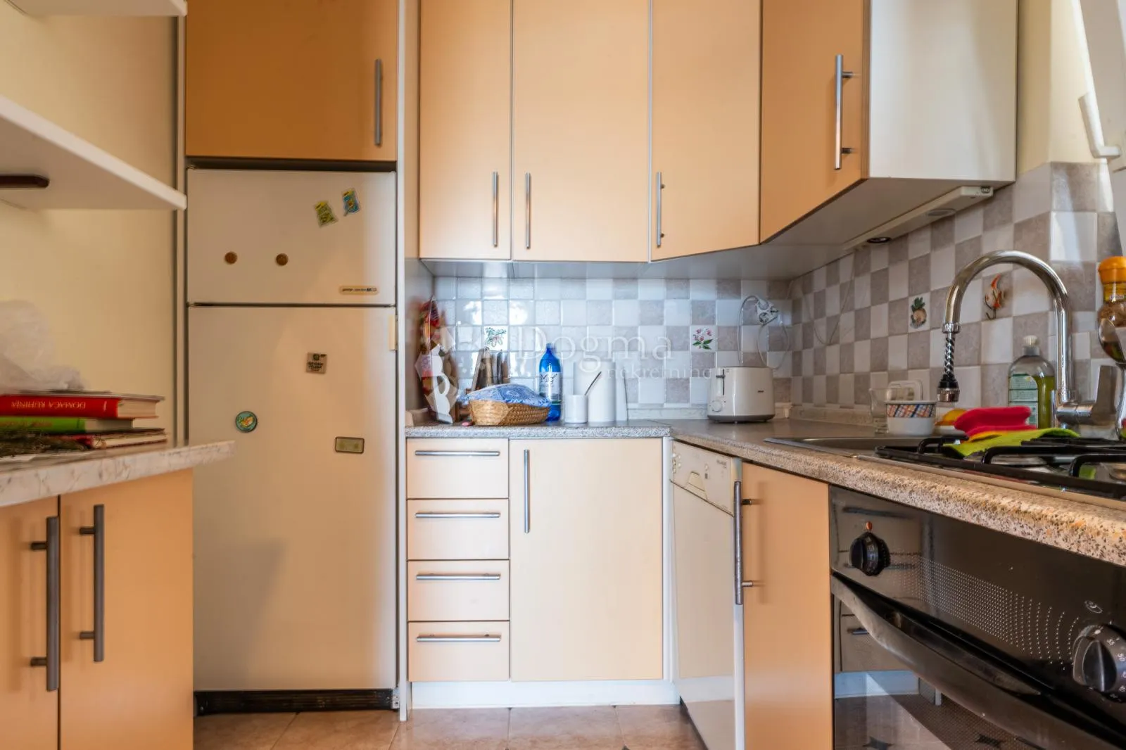 kuća u crikvenici - par koraka od mora - slika 25