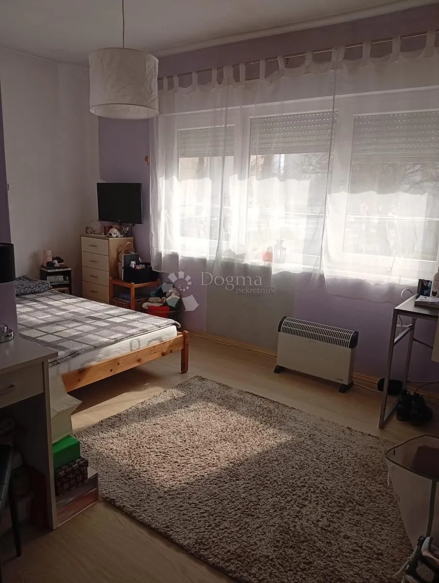 sisak, 56m2, hitno! - slika 2