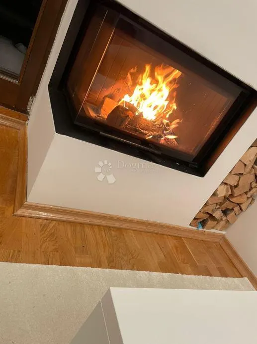 smart luksuzni penthouse u srcu samobora - slika 11