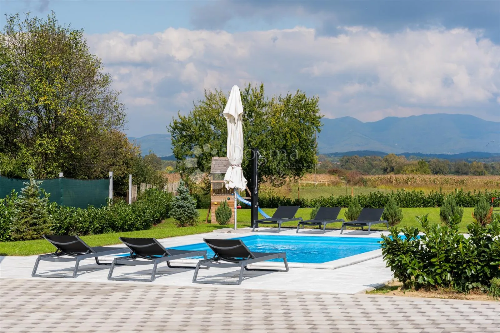 elegantna vila u srcu hrvatskog zagorja za odmor i uživanje - slika 20