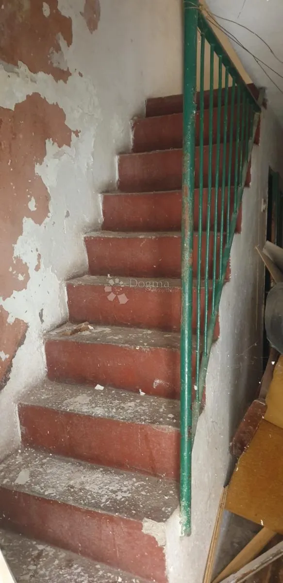 šibenik, gorica, kuća s potencijalom, prilika za turizam - slika 5