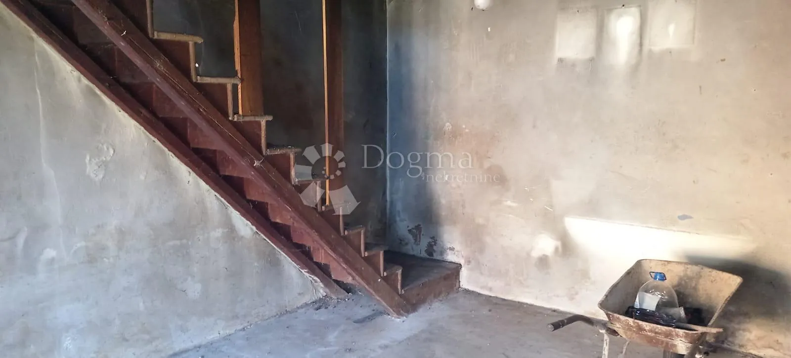 istarska kamena kuća s velikim potencijalom i idejnim projektom – barban - slika 18