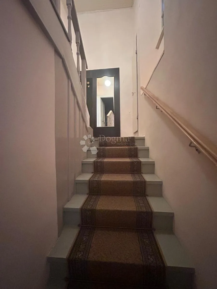 kuća u staroj jezgri kastva - slika 6