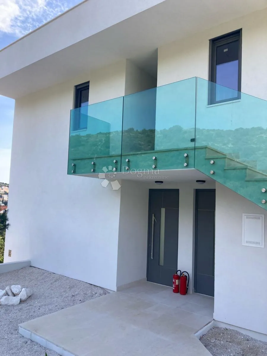 luksuzni apartman uz more c2 - slika 17