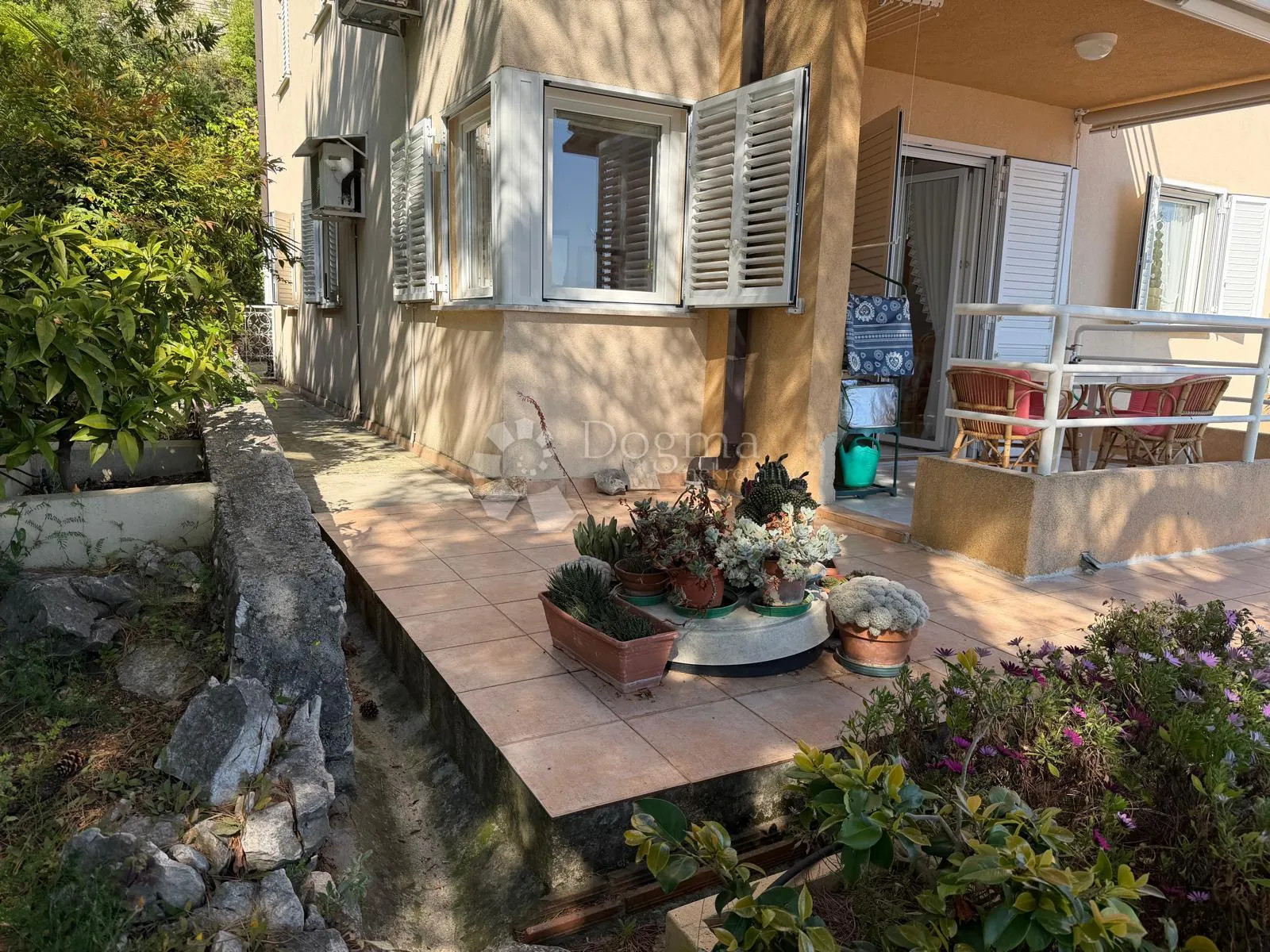 rabac,stan u prizemlju sa fantastičnim pogledom - slika 2