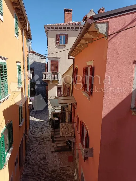 labin, kuća u starogradskoj jezgri - slika 1