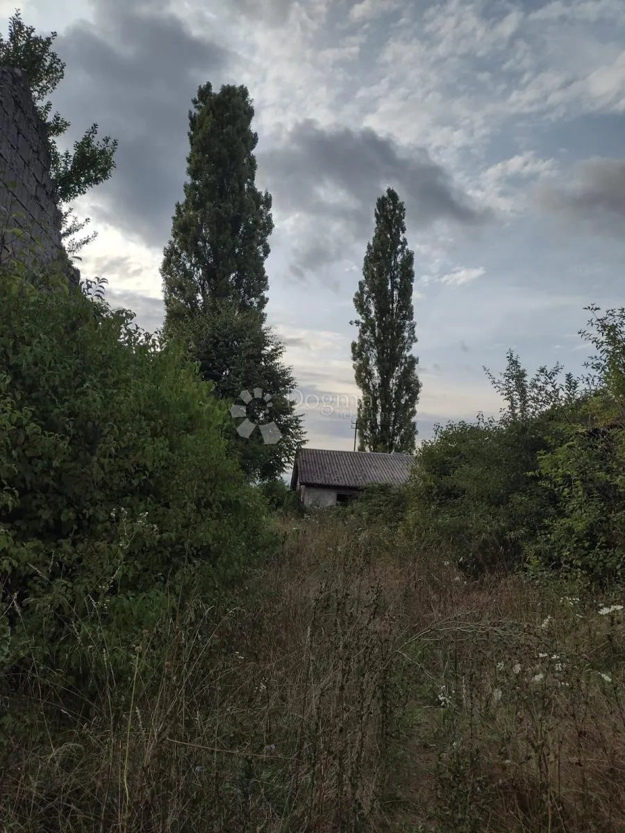 topusko, staro selo - puno građevinskog zemljišta - slika 18