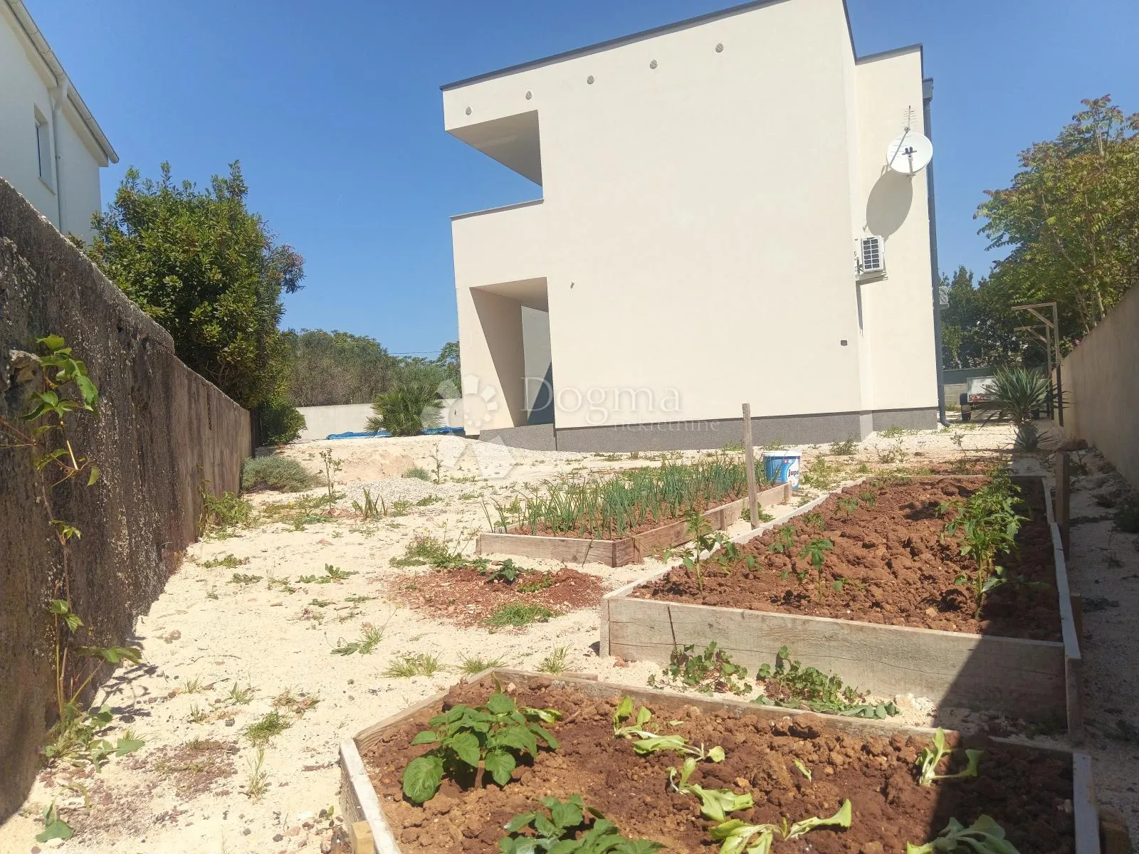 centar - 214,30m2 - slika 10