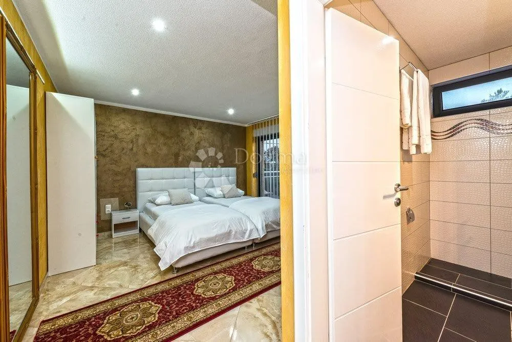 hotel novije gradnje sa 33 sobe u blizini mora - slika 8