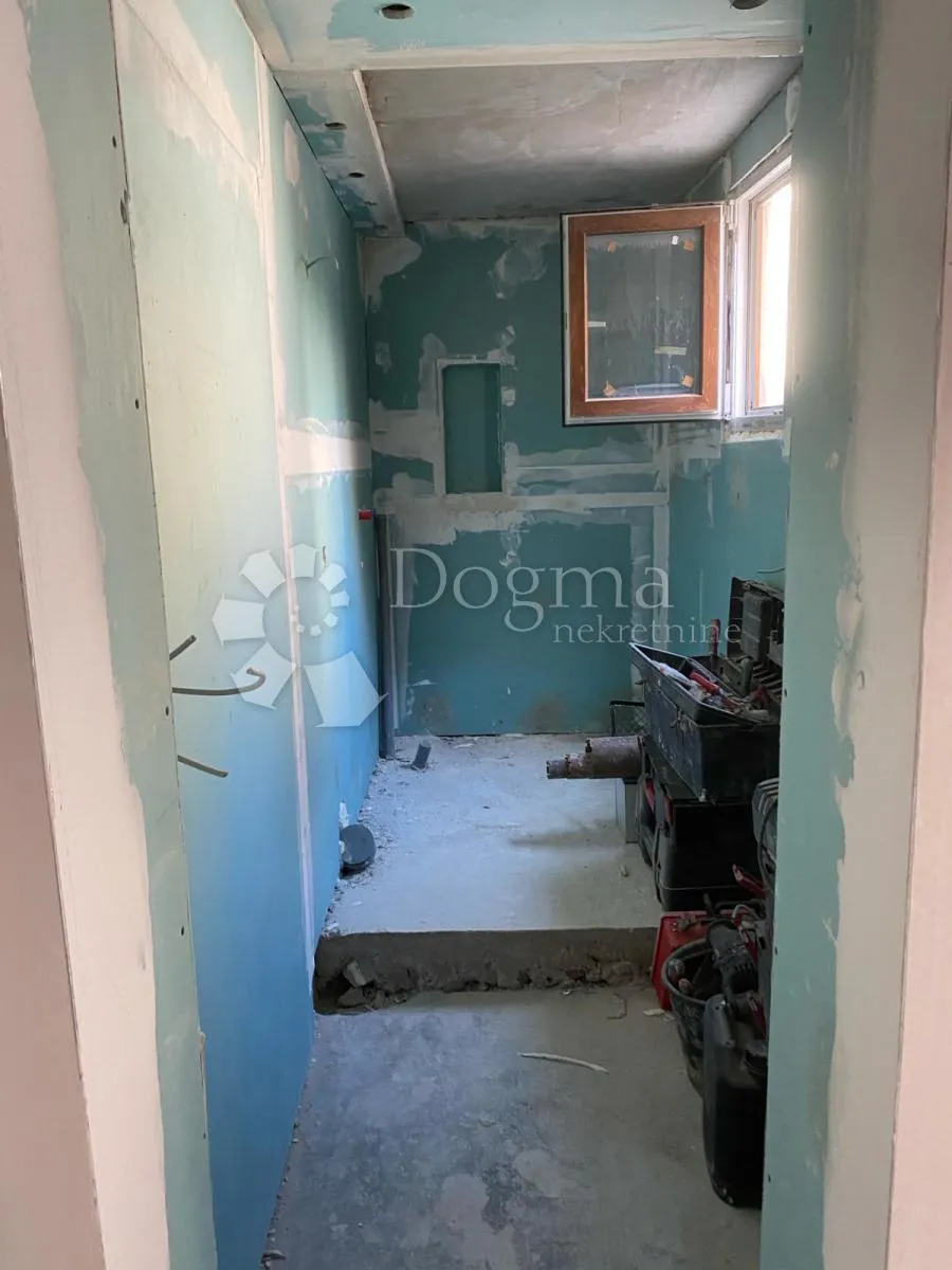 apartman u murteru - atraktivan lokacija - slika 11