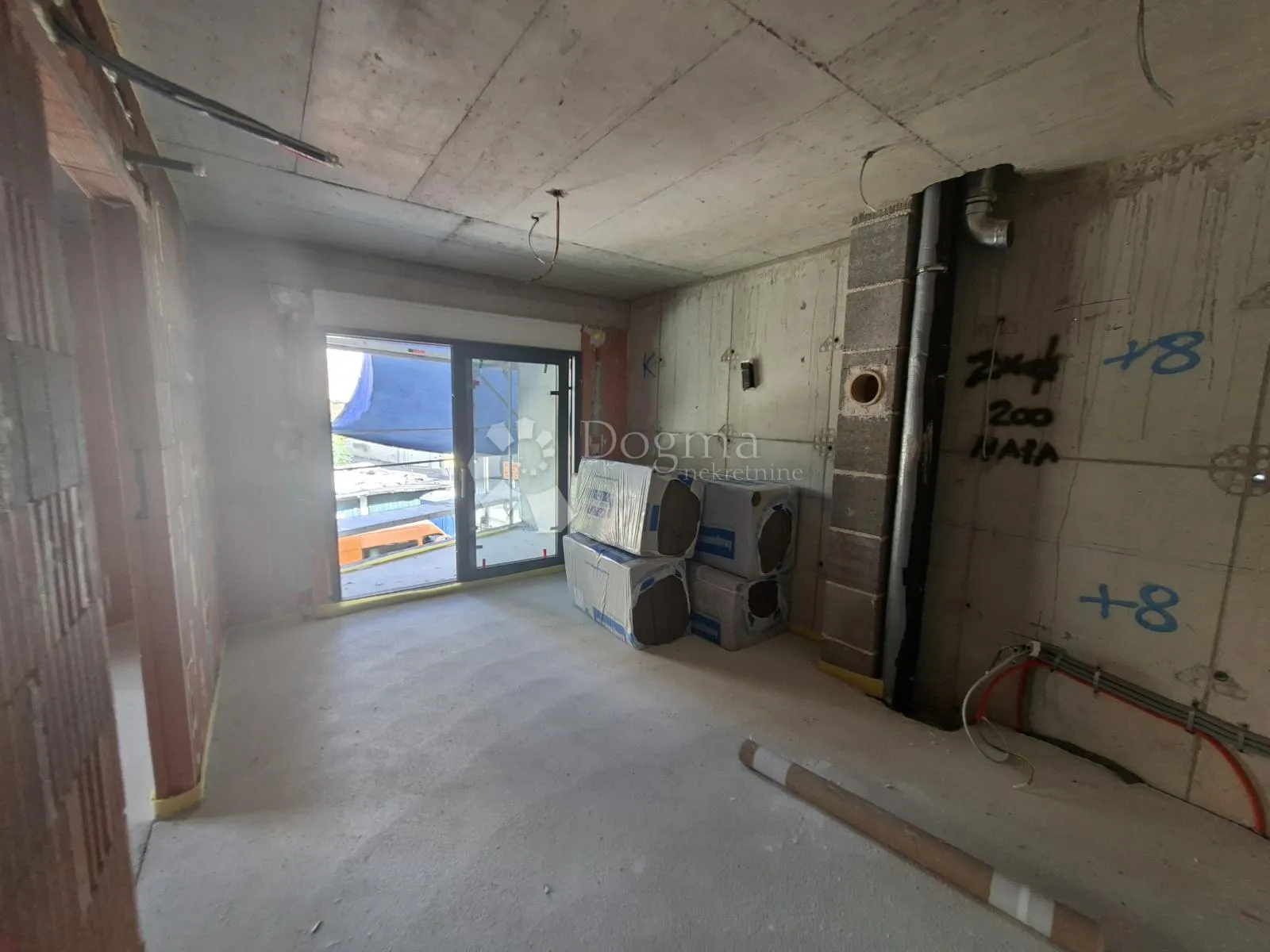 novogradnja pula centar - 39 m2, 1s+db, 1. kat a08 - slika 2