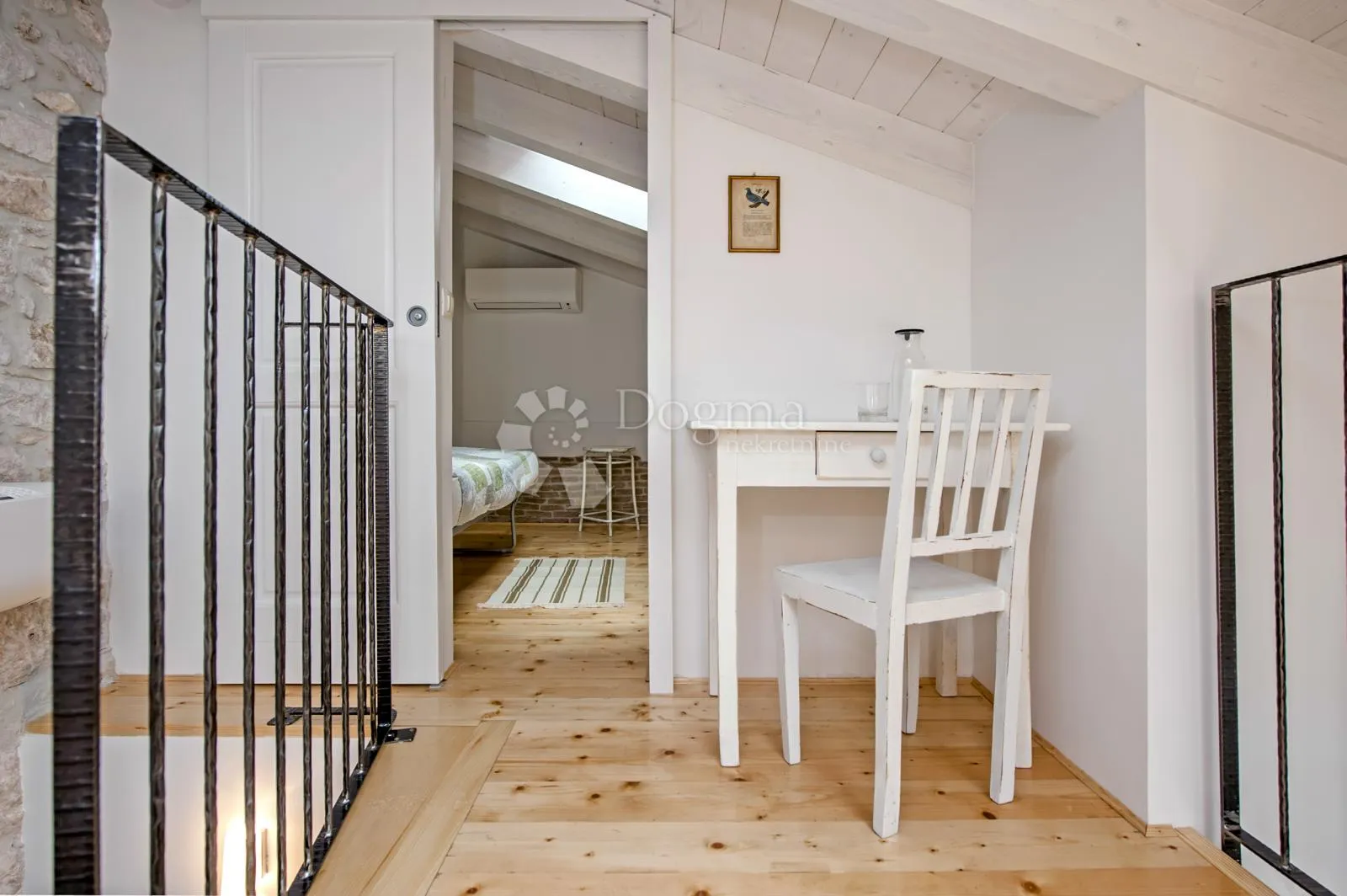rovinj - sniženo! kuca s 3 apartmana u srcu starog grada - slika 69