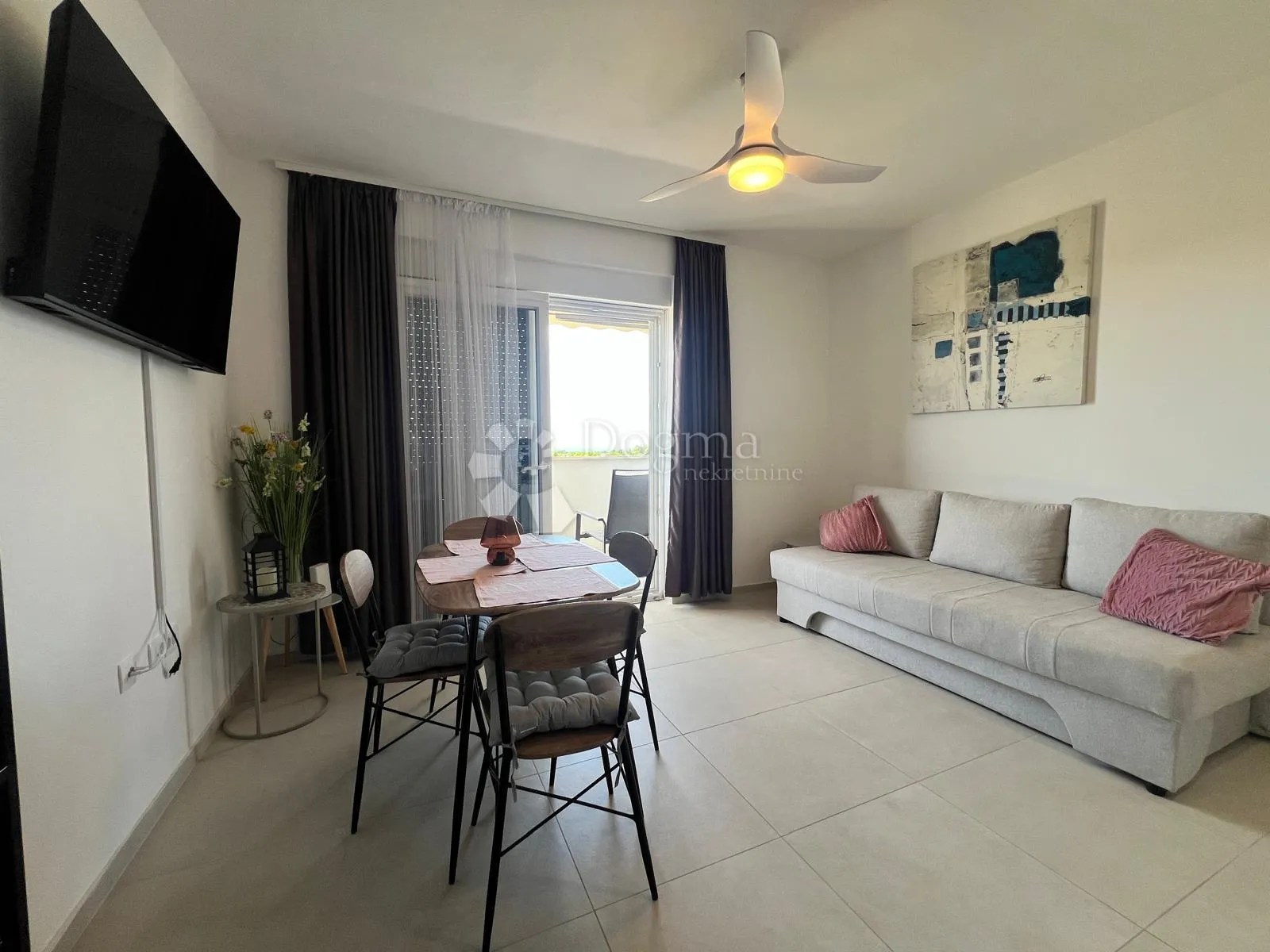 peroj: stan s pogledom na more i parkingom (44 m²) - slika 6