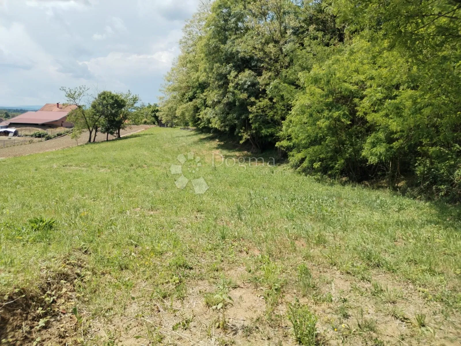 građevinsko zemljište 3135 m² – hrebinec - slika 5