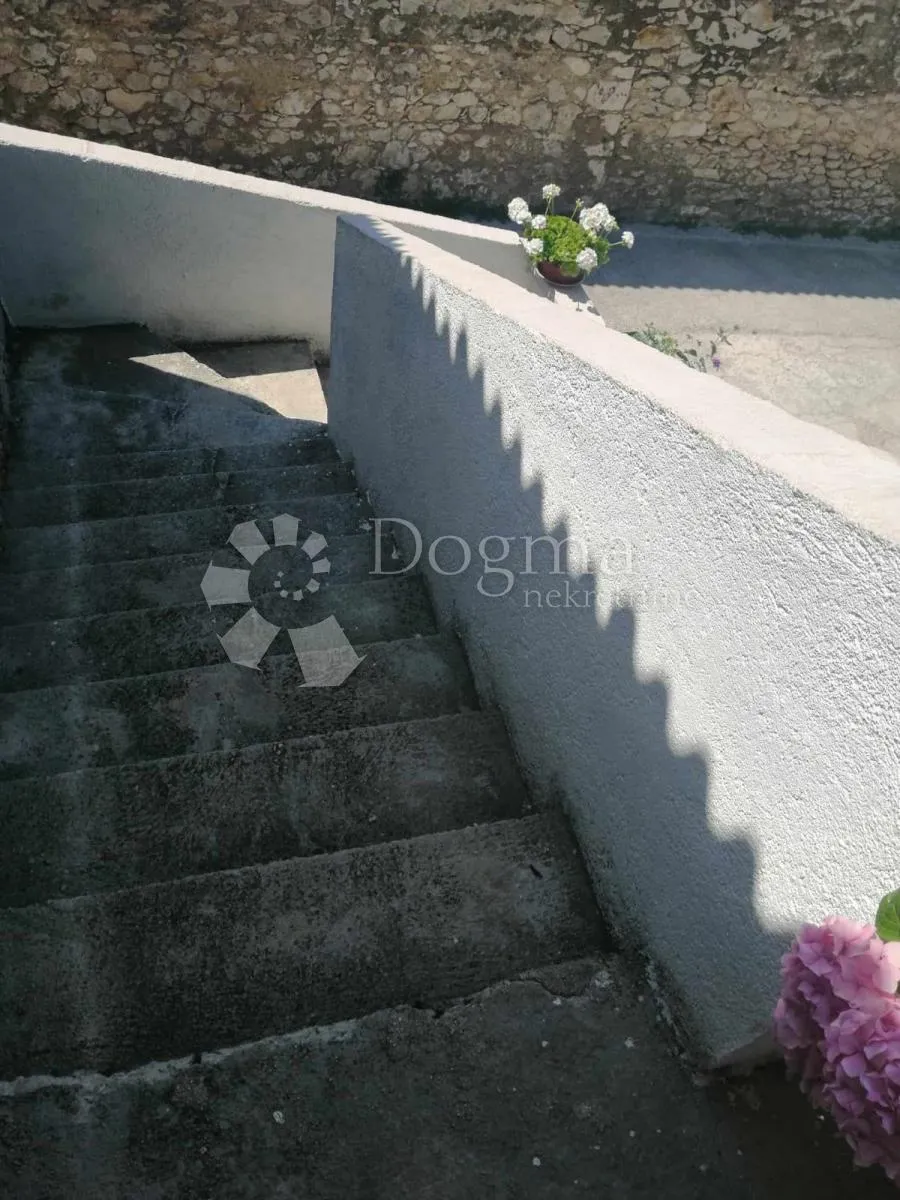 prodaje se kuća, ljubački stanovi - slika 26