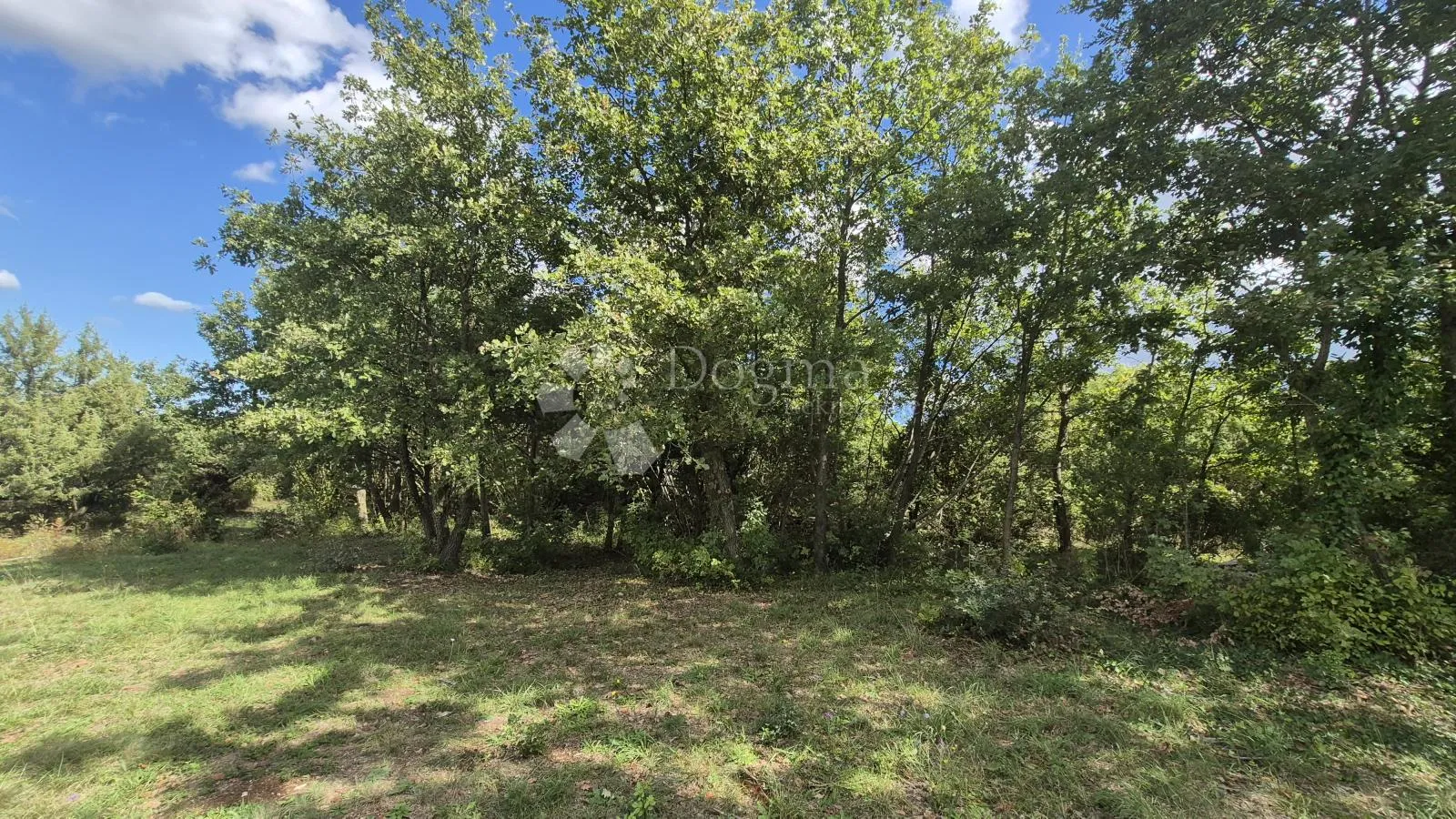 poljoprivredno zemljište sa kažunom površine 3550 m2 - slika 16