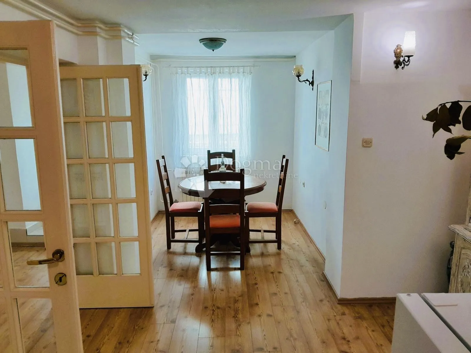 medveščak, 62m2, šarmantan, dvosoban stan u prizemlju - slika 3