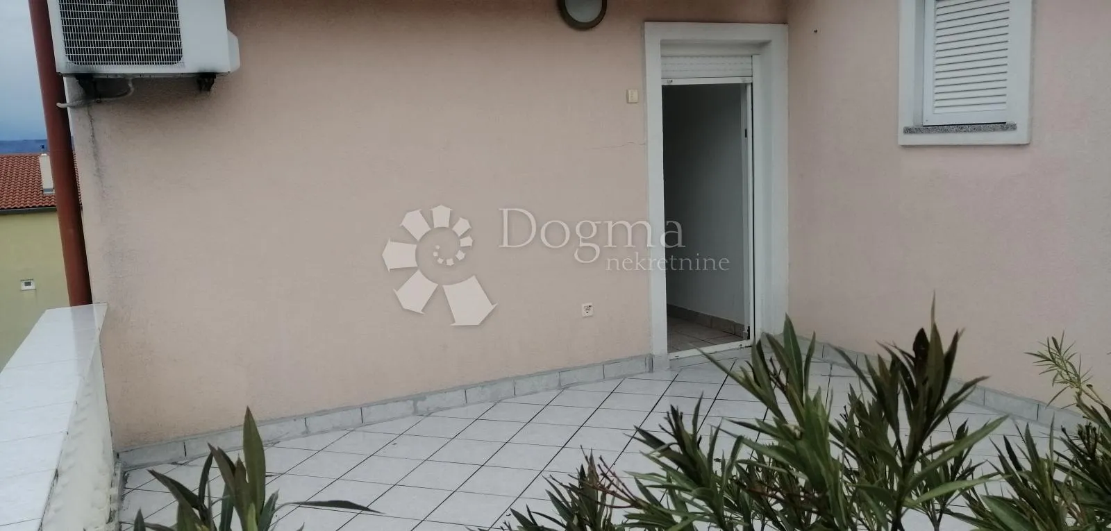 selce - apartman u centru, 60 metara od plaže - slika 17