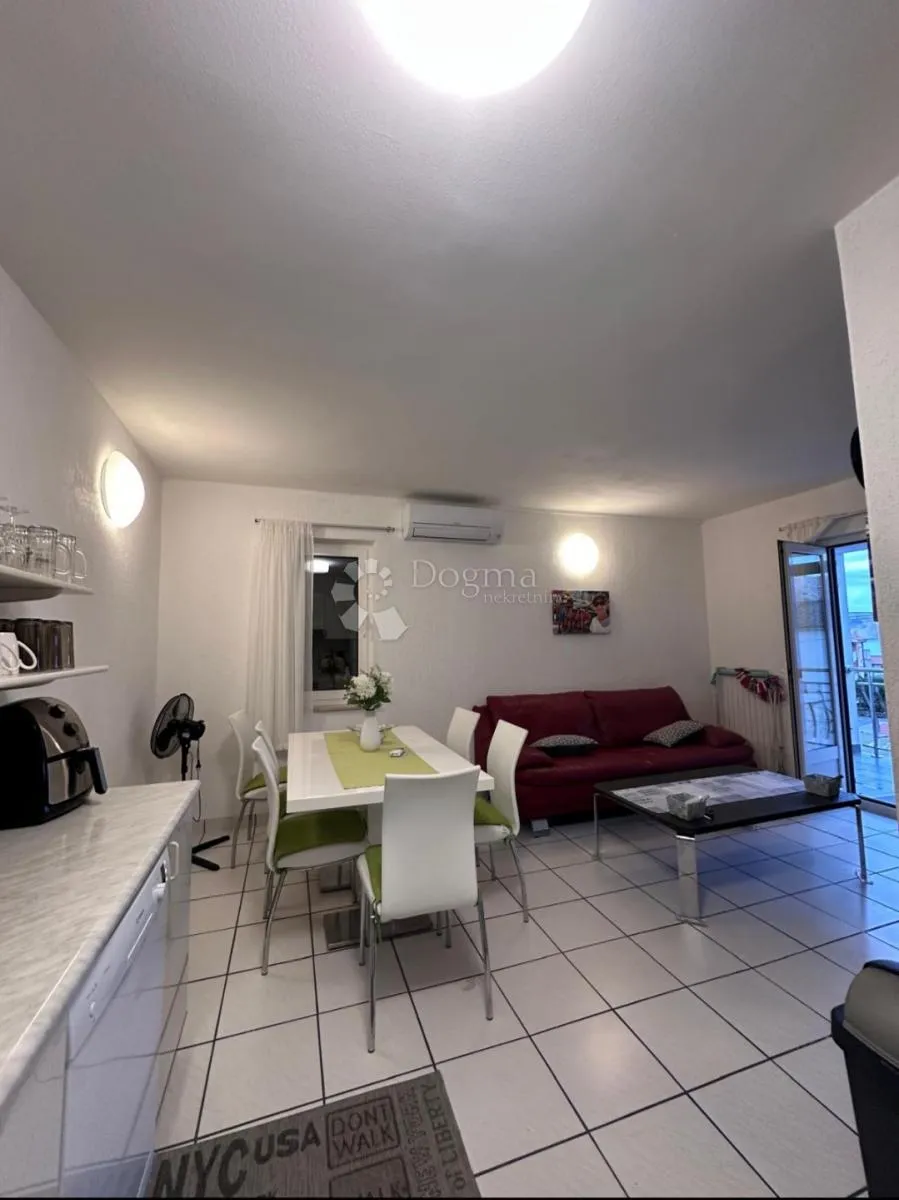 apartman u baški! - slika 3