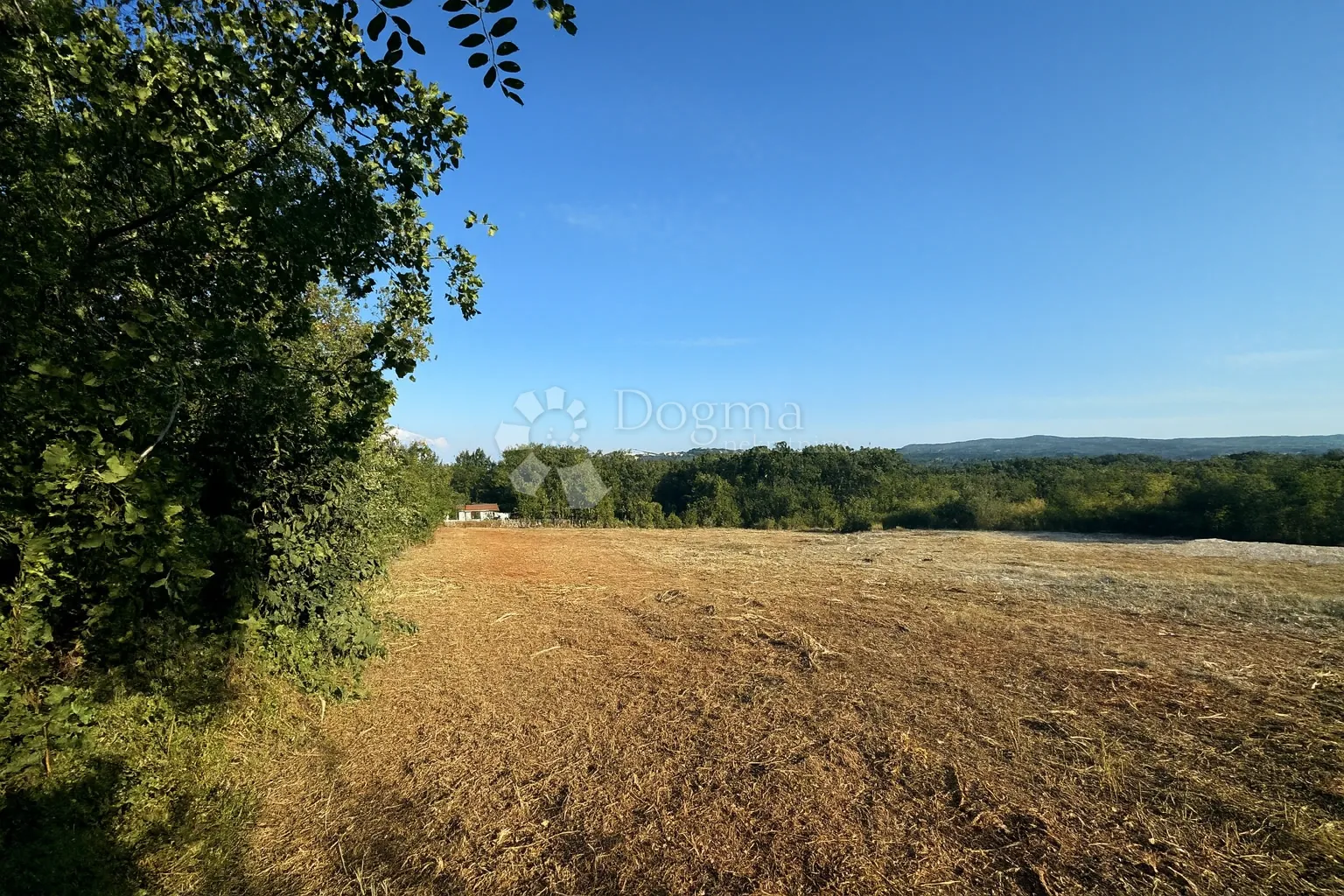 Labin - građevinsko zemljište, nadomak centra grada - Vinež, Labin