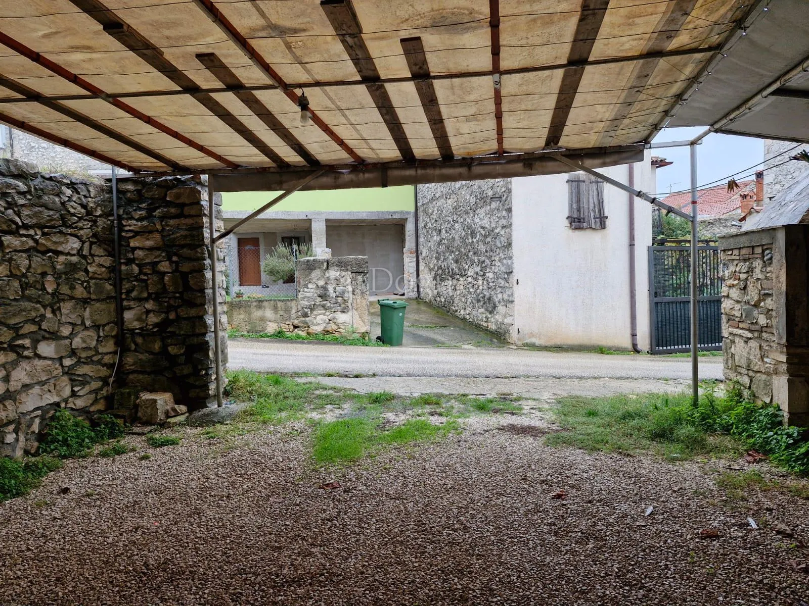 dvije prekrasne kuće u nizu - brtonigla - slika 34